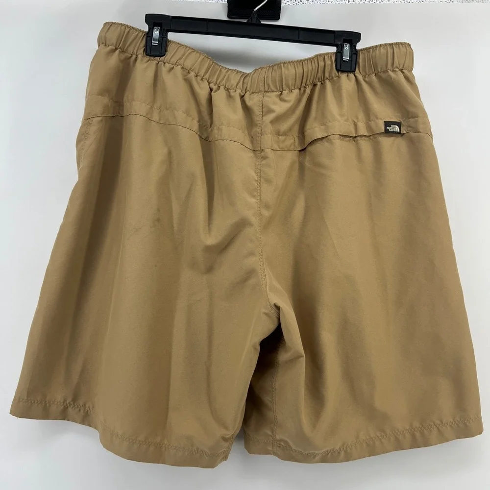 The North Face Mens‎ XL Tan Khaki Belted Hiking Shorts Mesh Liner